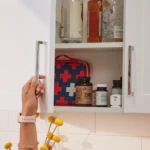 YALE Zamek do szafki Smart Cabinet Lock - obrazek 4